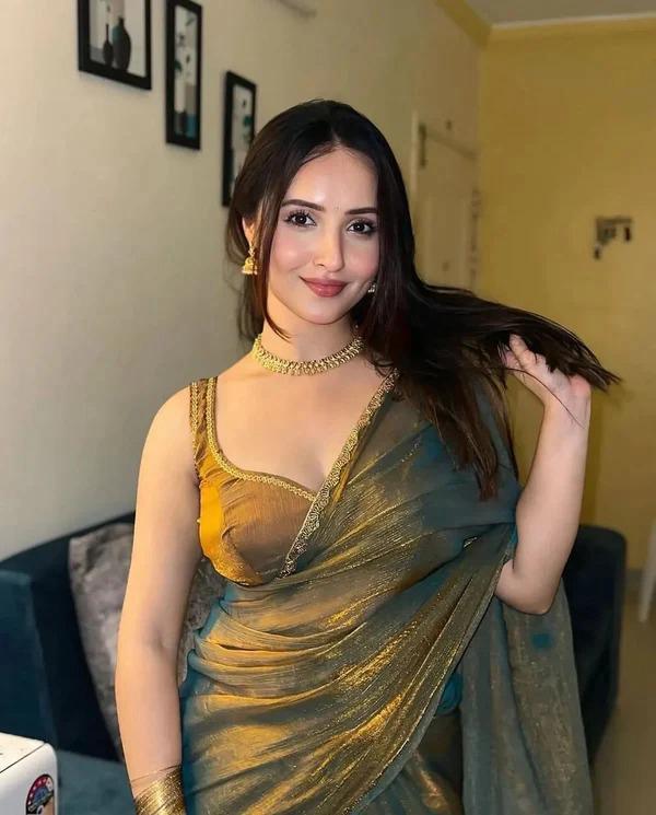 Golden saree Apsara
